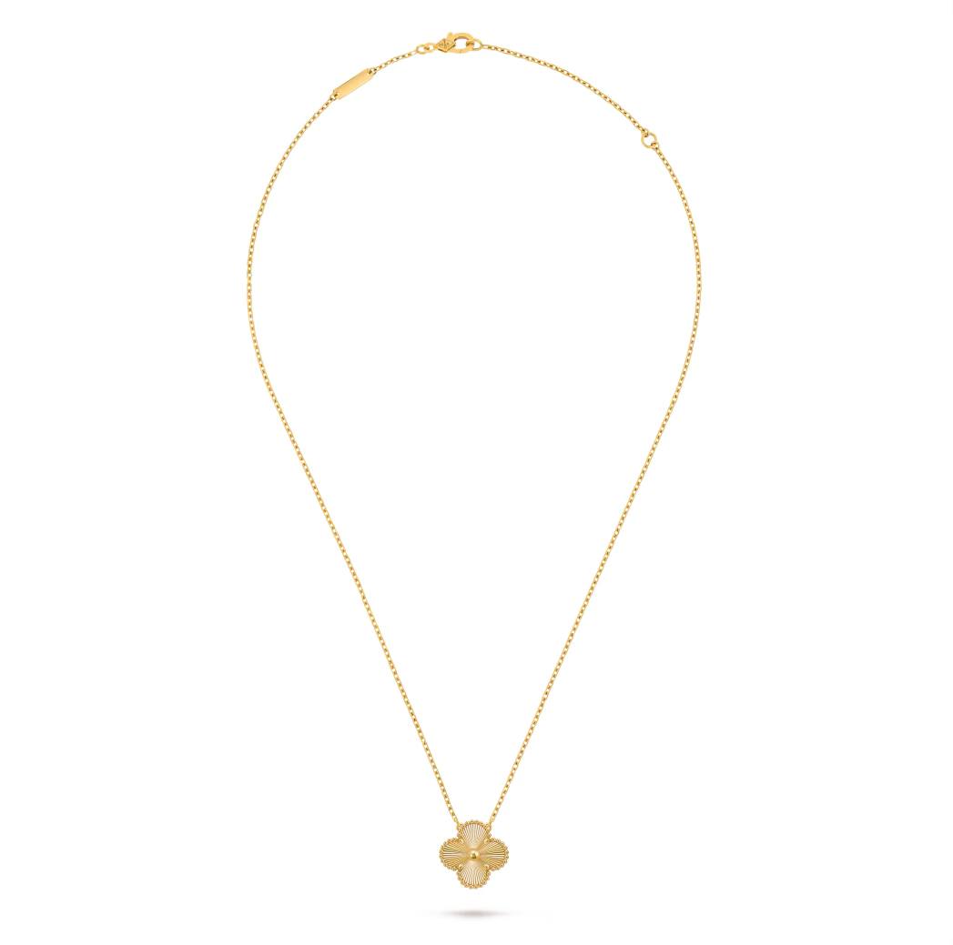 Van Cleef - Vintage Alhambra pendant