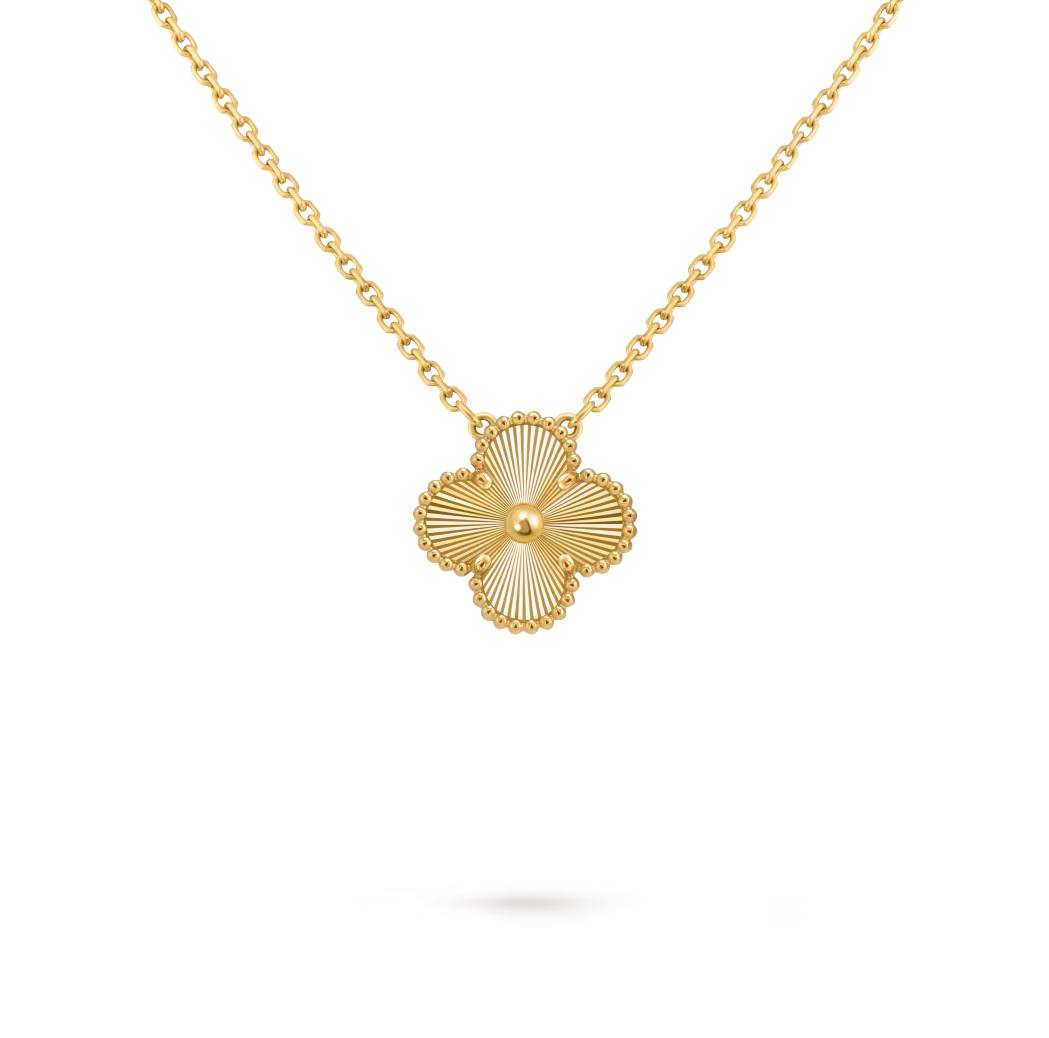 Van Cleef - Vintage Alhambra pendant