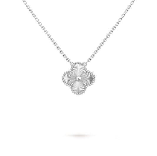 Van cleef ,Necklace ,Vintage Alhambra pendant ,White gold
