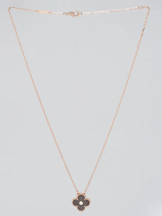 Van Cleef the holiday pendant